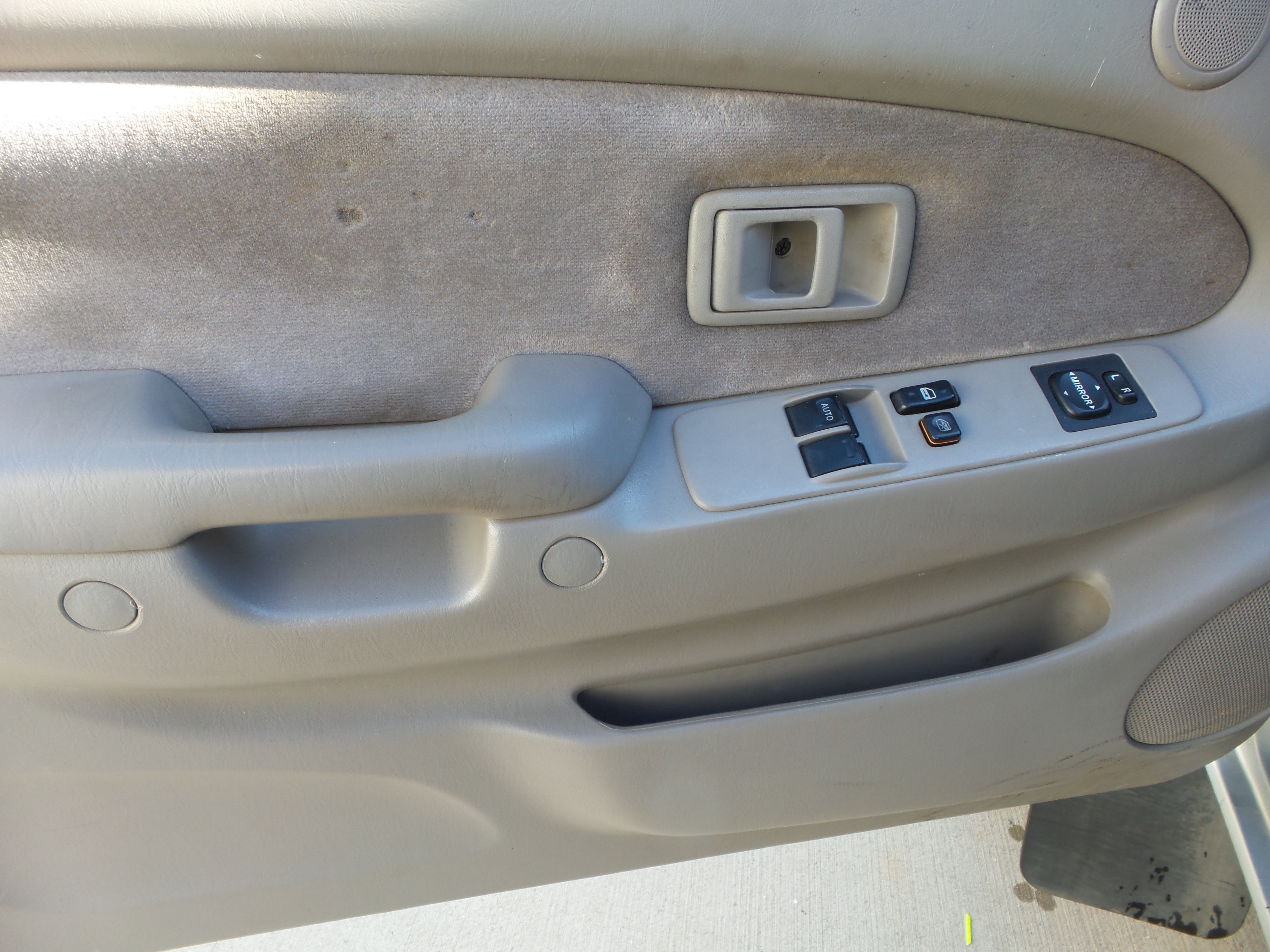 Used 2002 Toyota Tacoma PreRunner RWD image 31