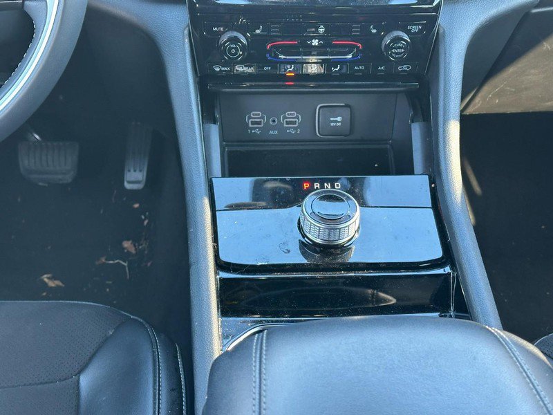 Used 2023 Jeep Grand Cherokee Altitude image 14