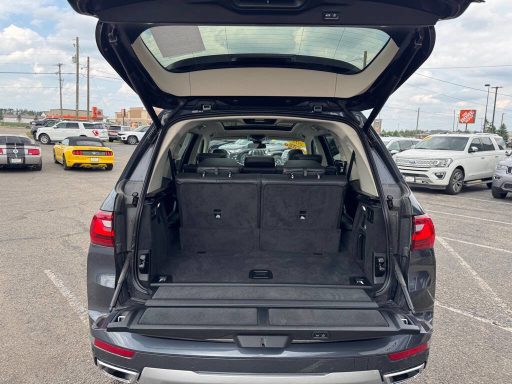 Used 2020 BMW X7 xDrive40i w/ Cold Weather Package image 46