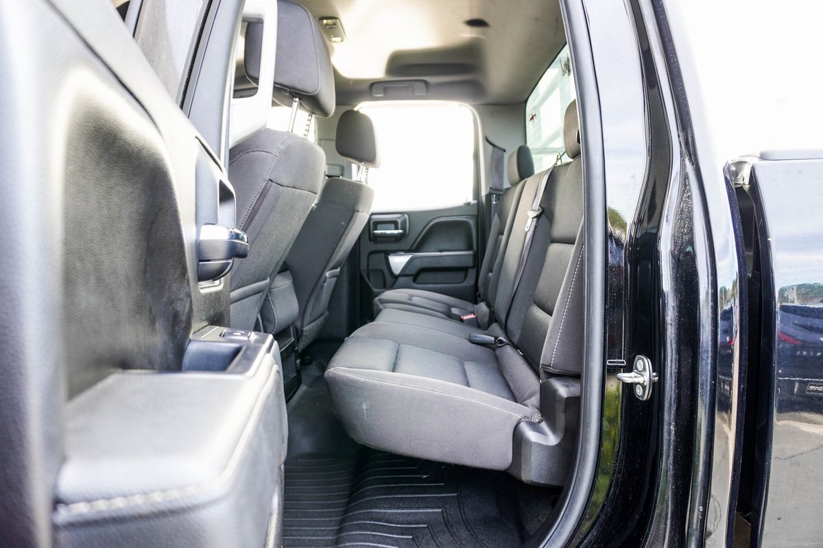 Used 2016 Chevrolet Silverado 2500 LT w/ LT Convenience Package image 16