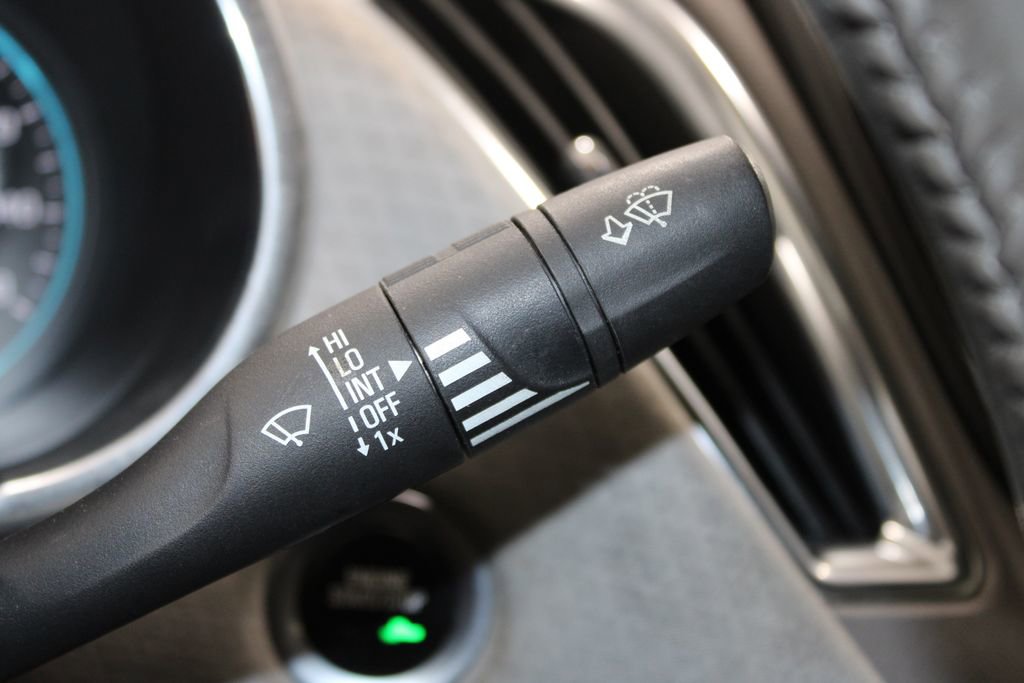 Used 2016 Chevrolet Malibu LT FWD image 33