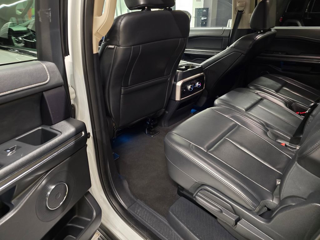 Used 2024 Ford Expedition Max XLT RWD image 32