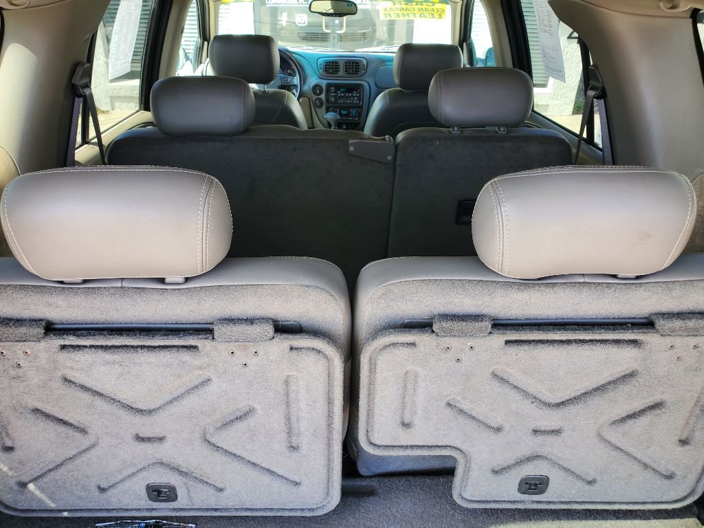 Used 2003 Chevrolet TrailBlazer LT image 30