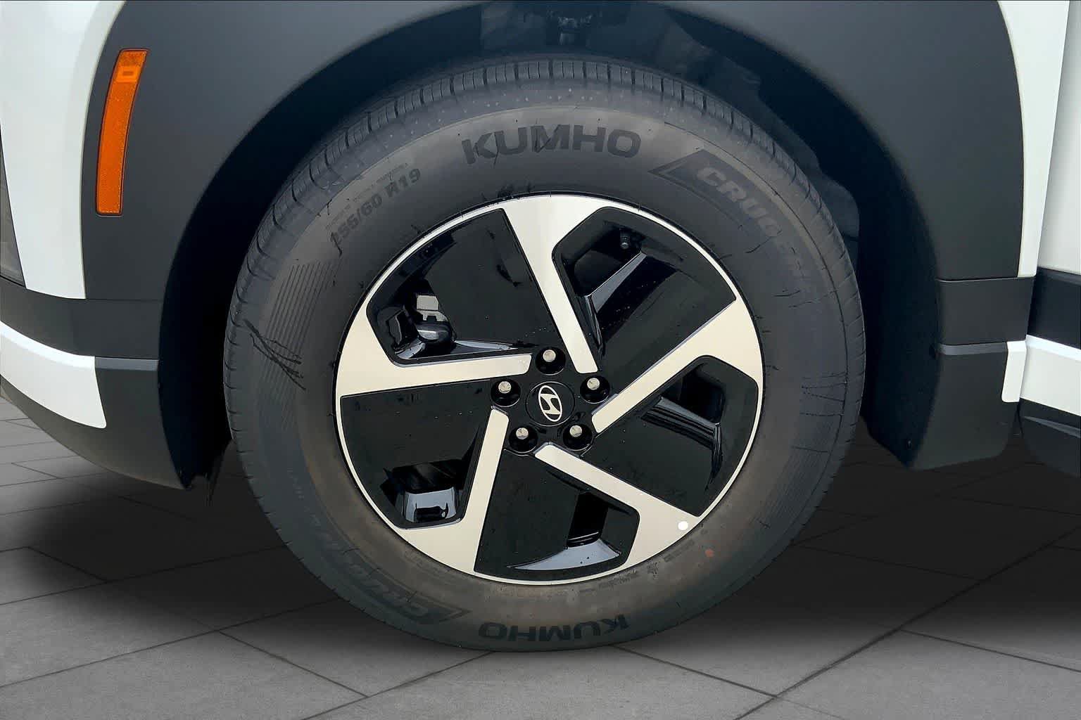 New 2026 Hyundai Ioniq 9 SE AWD/4WD image 11