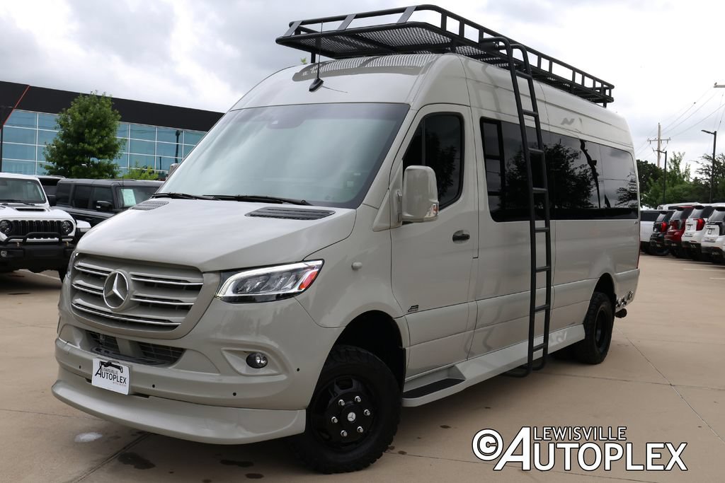 Used 2023 Mercedes-Benz Sprinter 3500 image 1