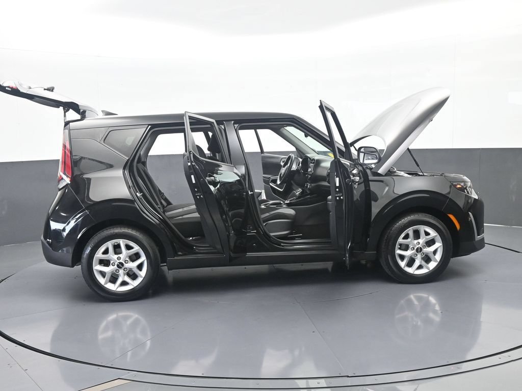 Used 2023 Kia Soul S FWD image 69