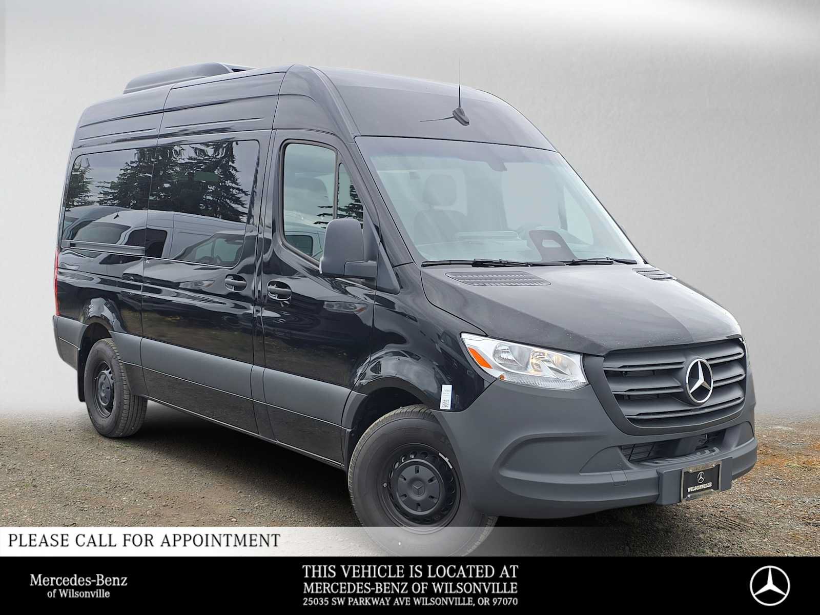 Used 2025 Mercedes-Benz Sprinter 2500 image 1