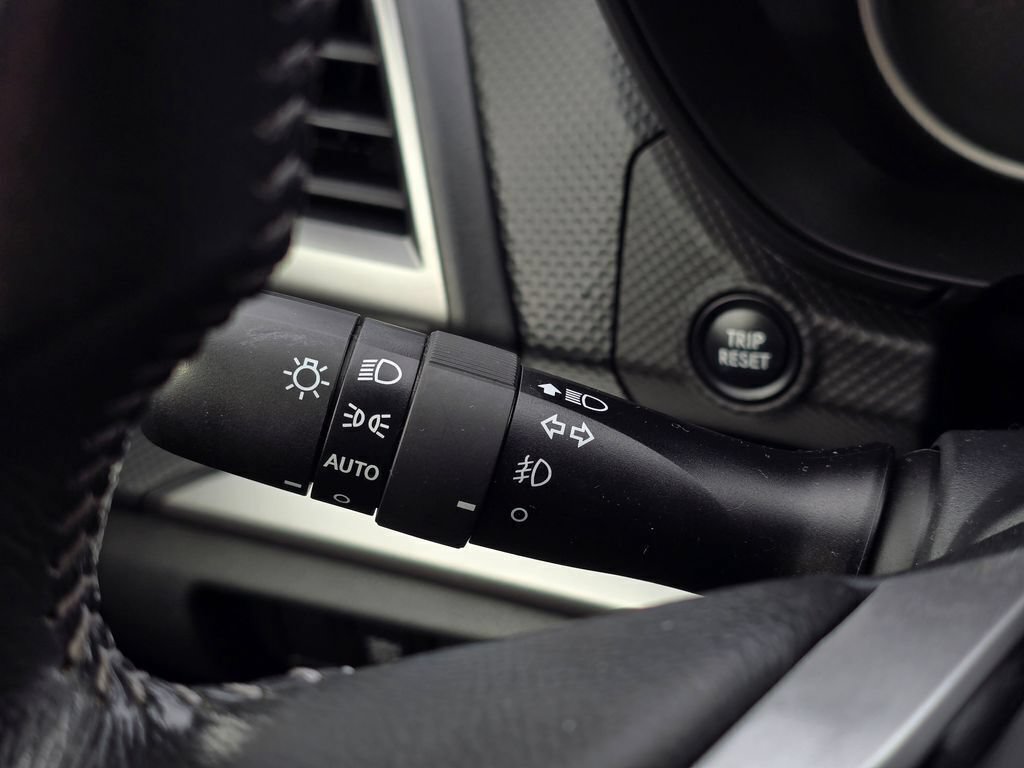 Used 2021 Subaru Forester Premium AWD/4WD image 31