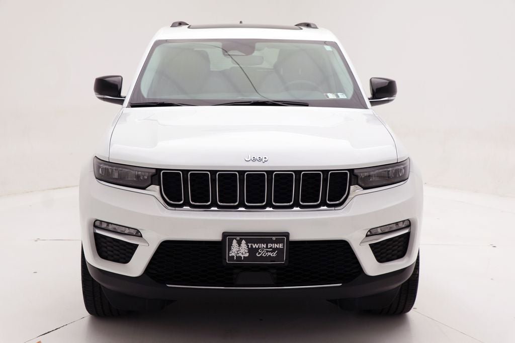 Used 2023 Jeep Grand Cherokee 4WD 4xe image 4
