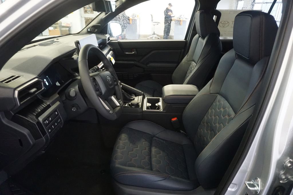 New 2026 Toyota 4Runner 4WD image 25