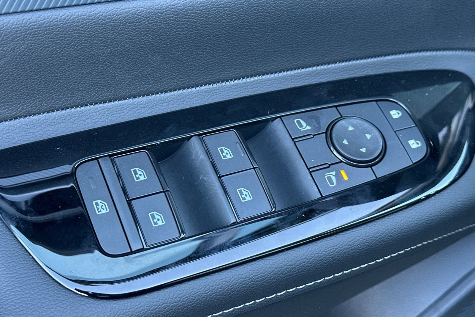New 2026 Nissan Murano SL AWD/4WD image 13