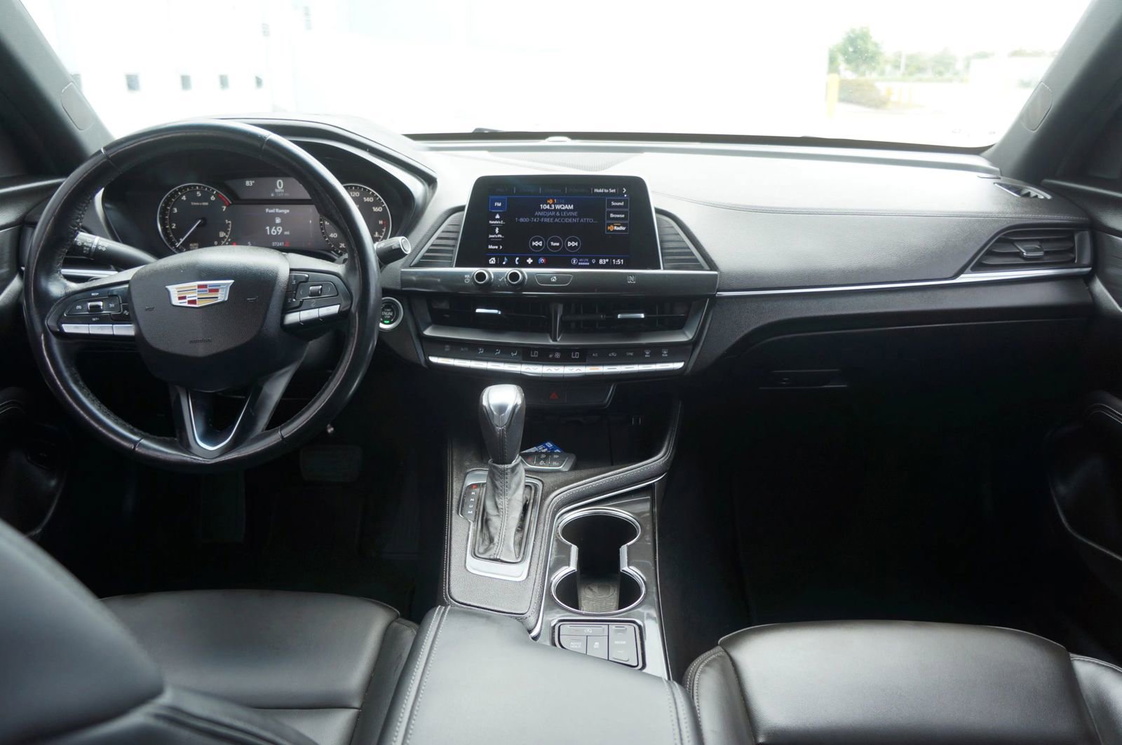 Used 2021 Cadillac CT4 Luxury RWD image 32