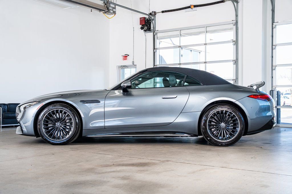 Used 2023 Mercedes-Benz SL 43 AMG image 9