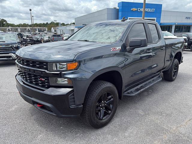 Used 2019 Chevrolet Silverado 1500 Custom Trail Boss w/ Custom Convenience Package AWD/4WD image 2