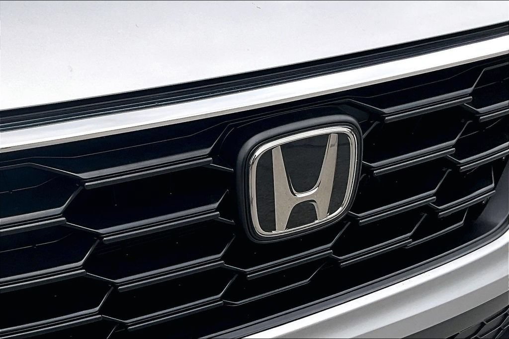 Certified 2023 Honda CR-V LX image 29