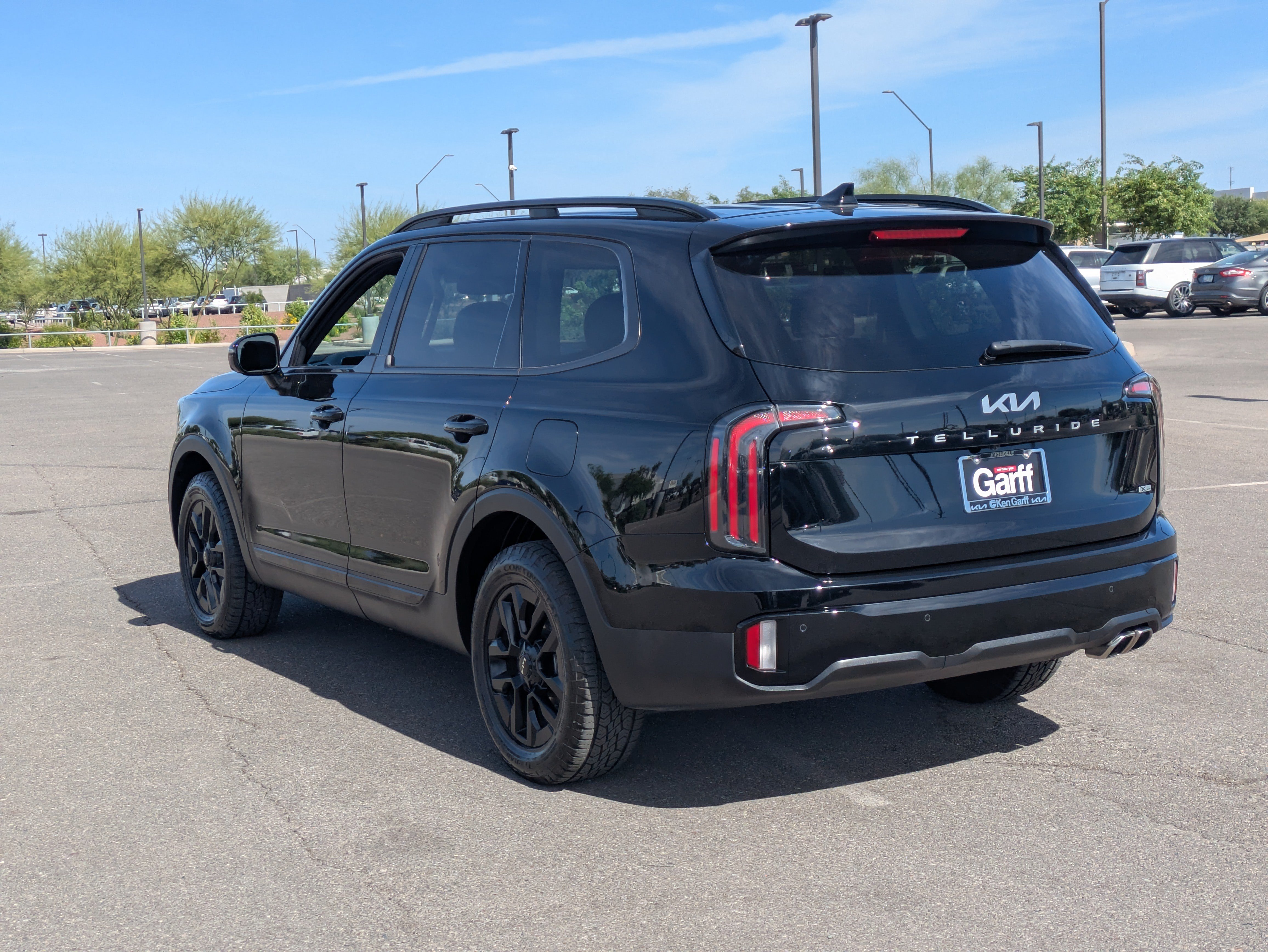 Certified 2024 Kia Telluride SX X-Pro AWD/4WD image 3