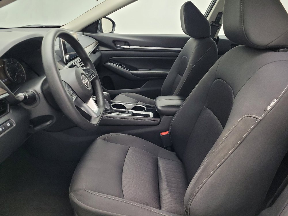 Used 2023 Nissan Altima 2.5 SV image 17