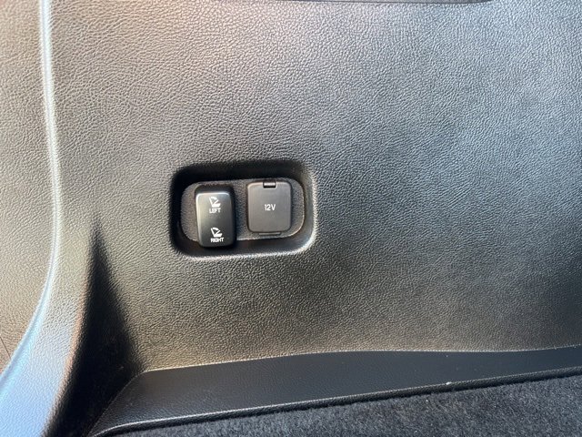 Used 2023 Ford Edge SEL w/ Convenience Package image 17