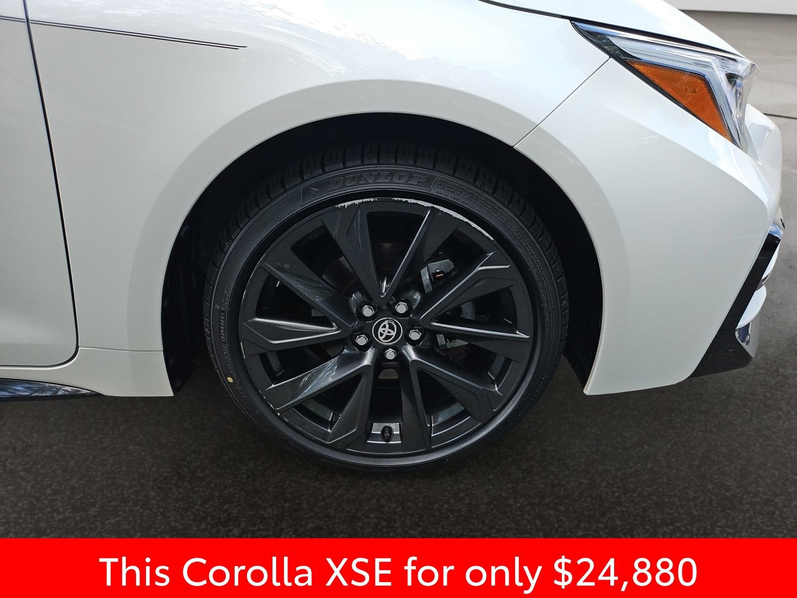 Used 2023 Toyota Corolla XSE FWD image 41