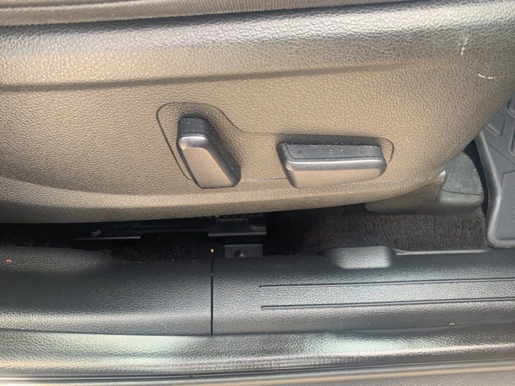 Certified 2023 Hyundai Santa Fe SEL w/ Premium Package image 16