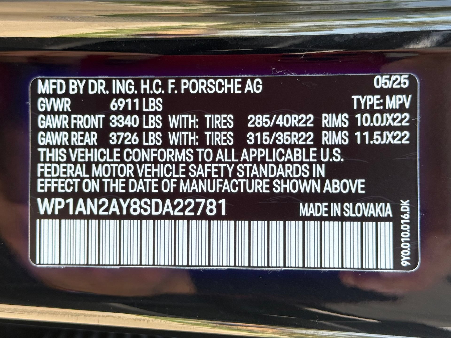 Used 2025 Porsche Cayenne S AWD/4WD image 36
