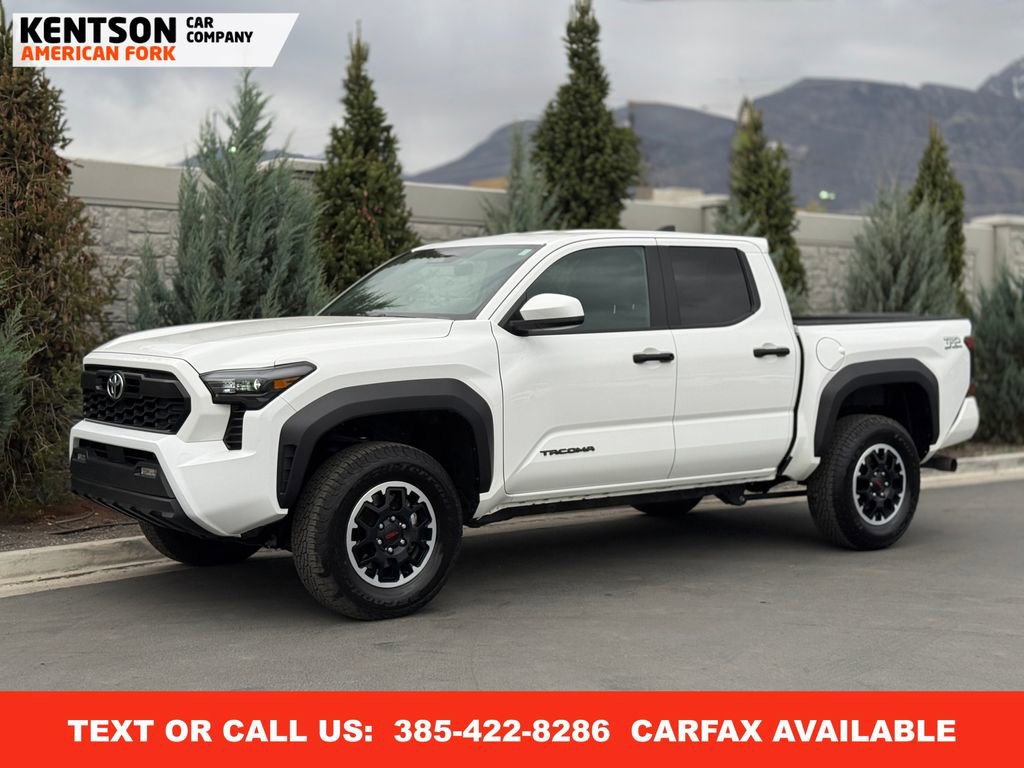 Used 2025 Toyota Tacoma TRD Off-Road AWD/4WD image 1