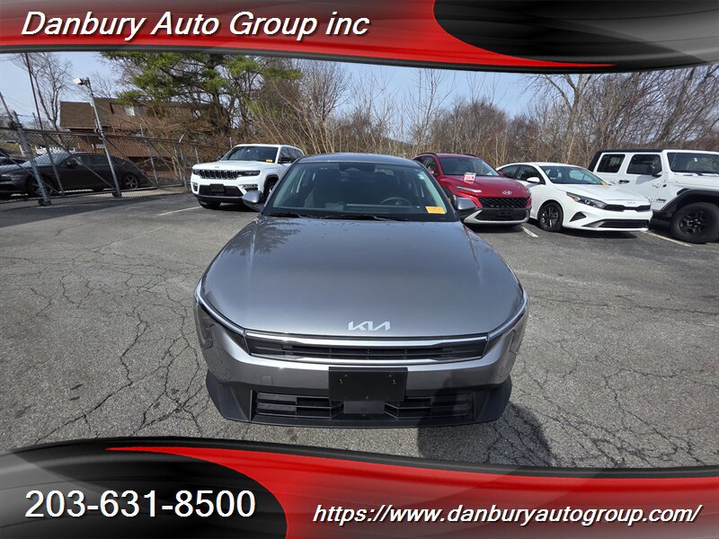 Used 2025 Kia K4 FWD image 2
