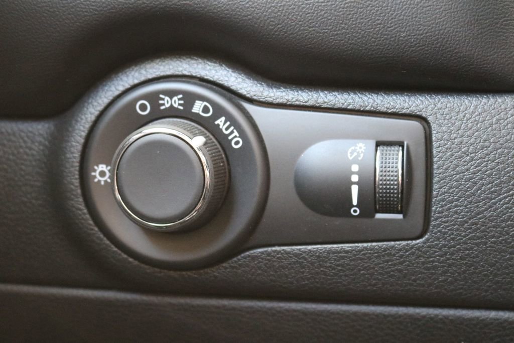 Used 2024 Dodge Durango R/T image 57