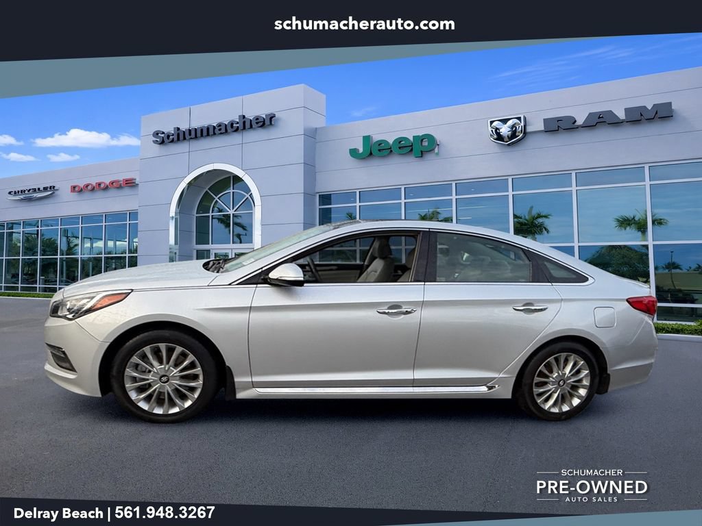 Used 2015 Hyundai Sonata Limited w/ Option Group 06 FWD image 4