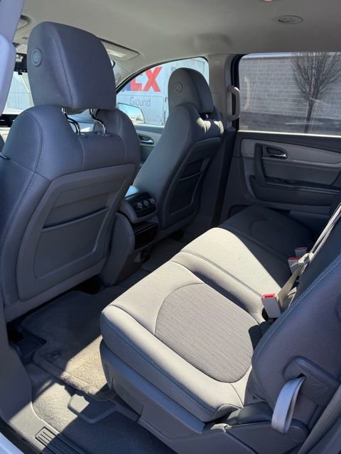 Used 2017 Chevrolet Traverse LS FWD image 32