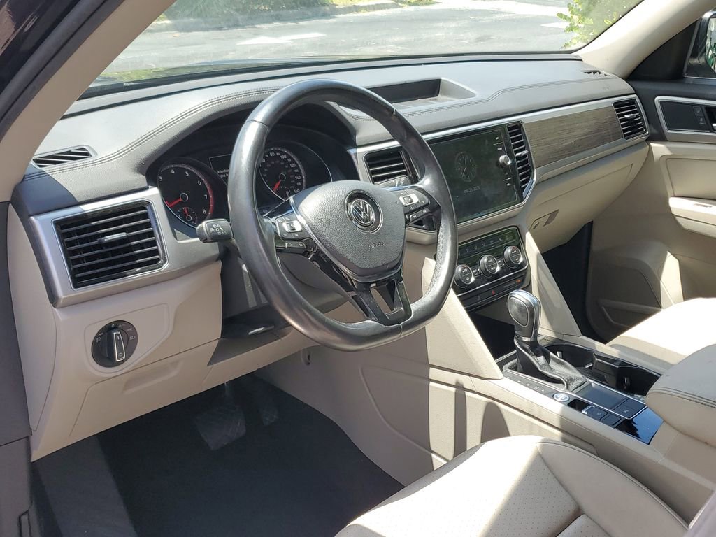 Used 2018 Volkswagen Atlas SEL FWD image 23