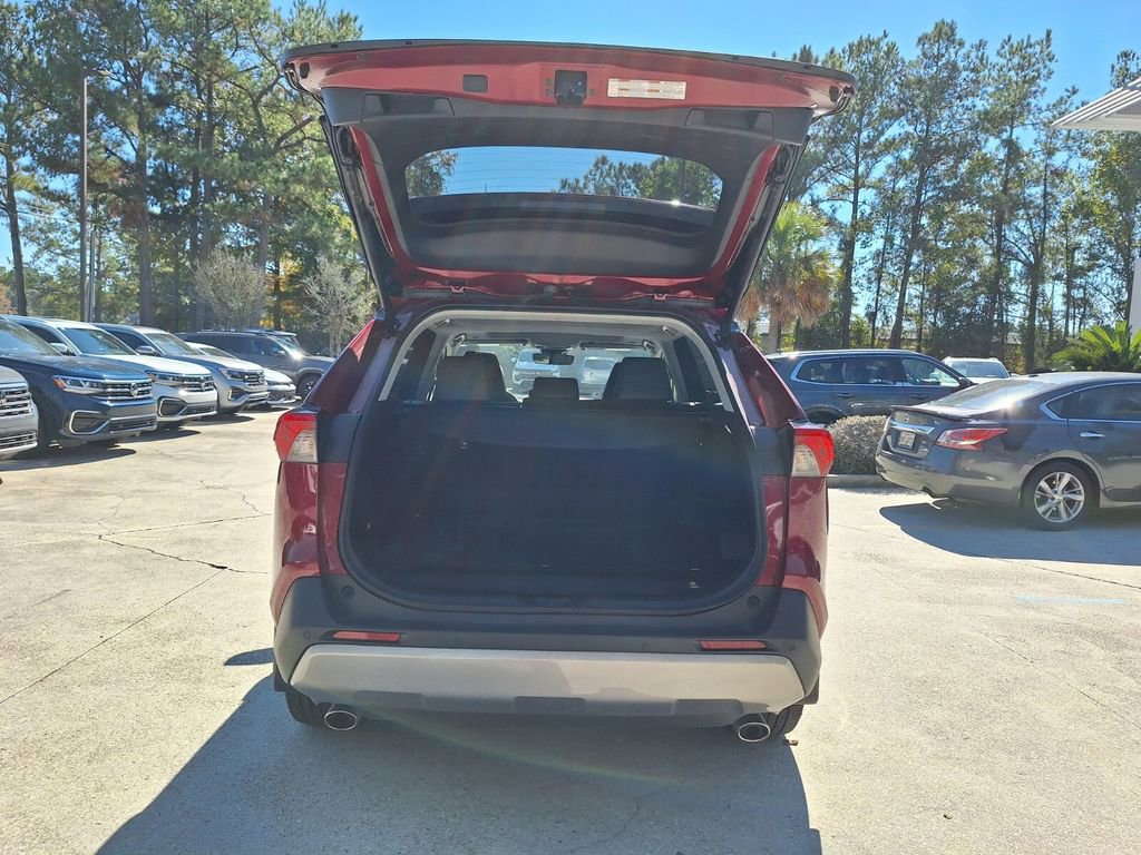 Used 2024 Toyota RAV4 Limited image 26