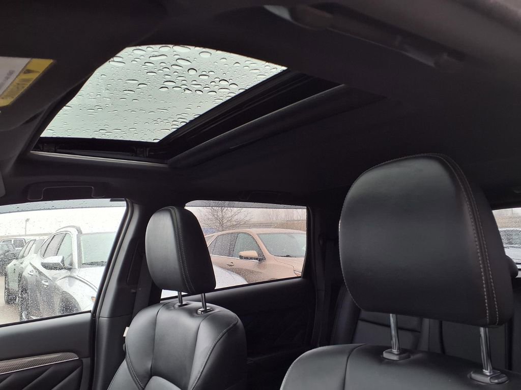 Used 2019 Mitsubishi Outlander GT image 14