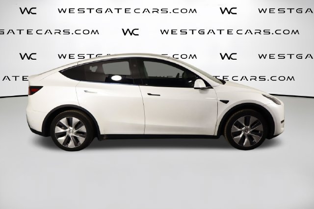 Used 2023 Tesla Model Y 2WD image 51