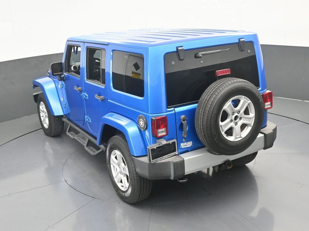 Used 2015 Jeep Wrangler Unlimited Sahara w/ Dual Top Group image 41