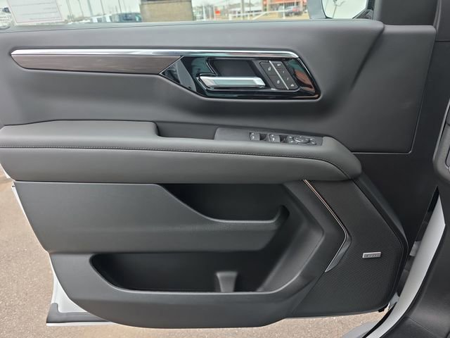 New 2026 Chevrolet Suburban LT w/ Comfort Package image 18