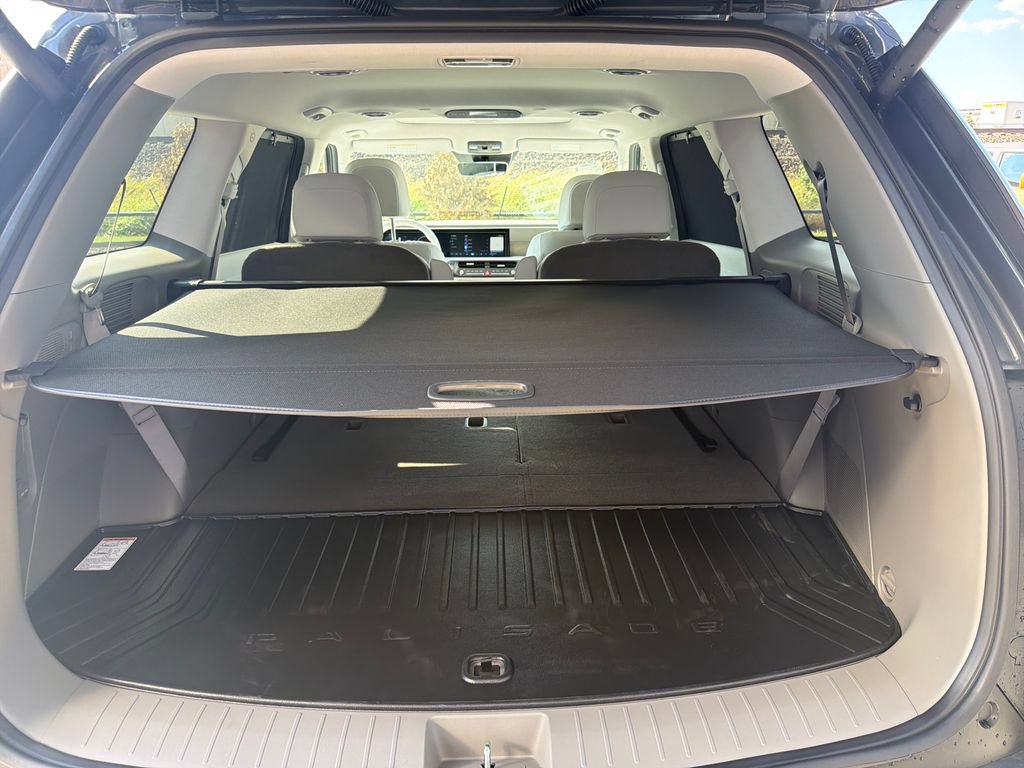 New 2026 Hyundai Palisade SEL Premium FWD image 36