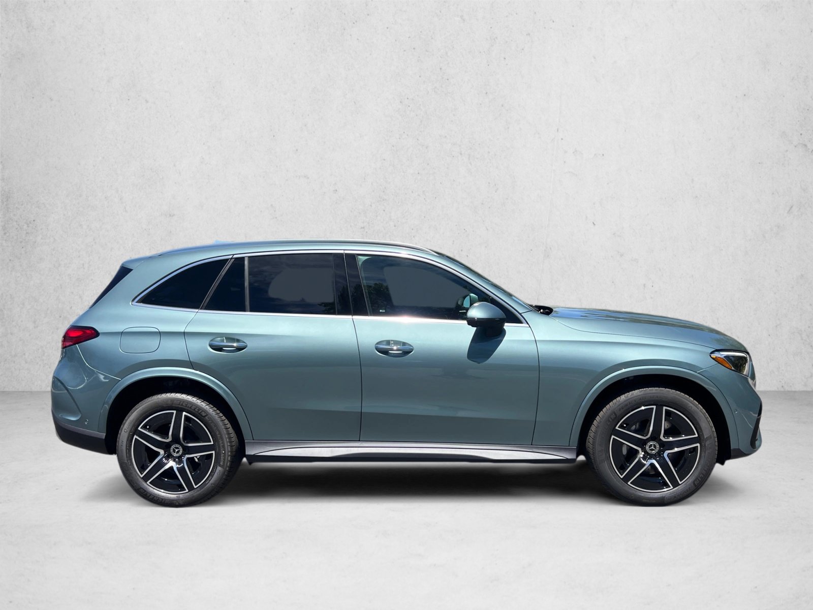 New 2026 Mercedes-Benz GLC 300 4MATIC image 4