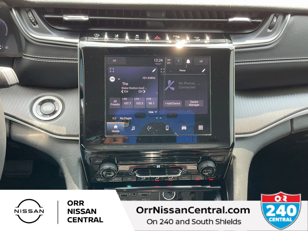 Used 2023 Jeep Grand Cherokee L Laredo AWD/4WD image 24