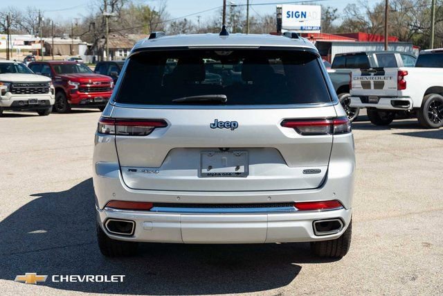 Used 2023 Jeep Grand Cherokee L Overland w/ Advanced Protech Group III image 7