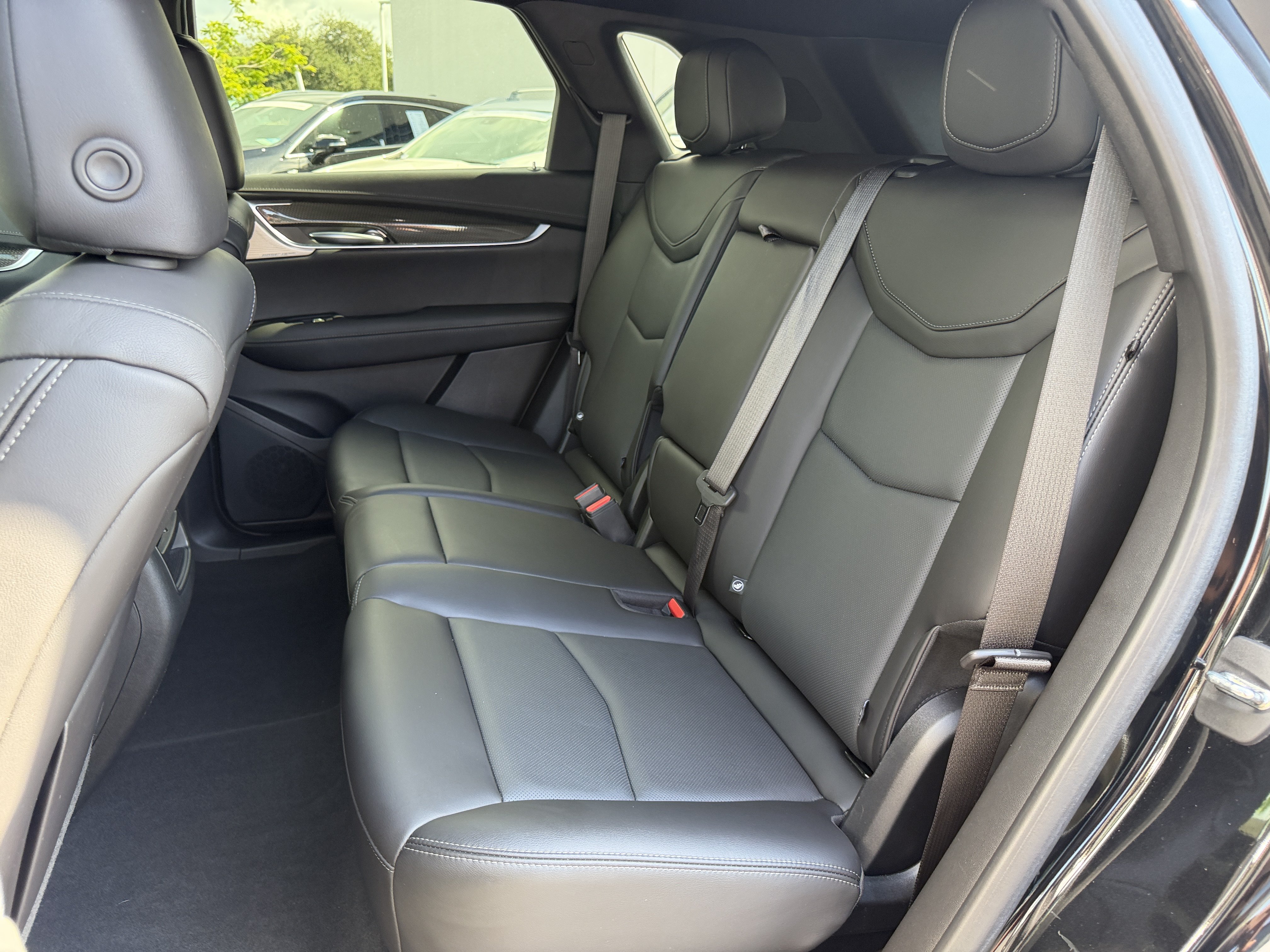 Certified 2023 Cadillac XT5 Sportv w/ Technology Package AWD/4WD image 19