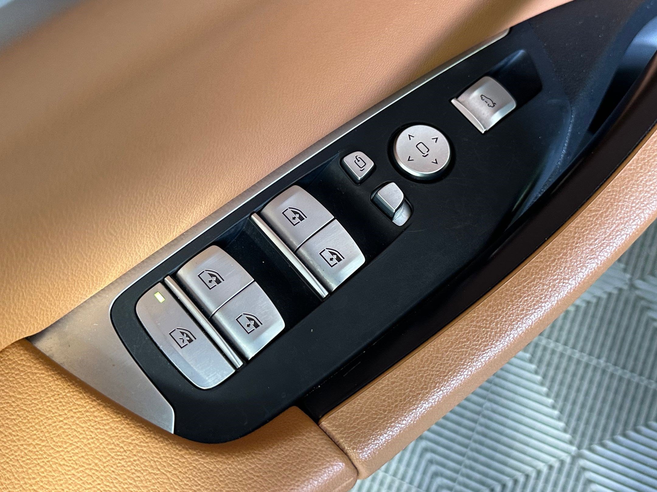 Certified 2023 BMW X3 xDrive30i w/ Premium Package image 22