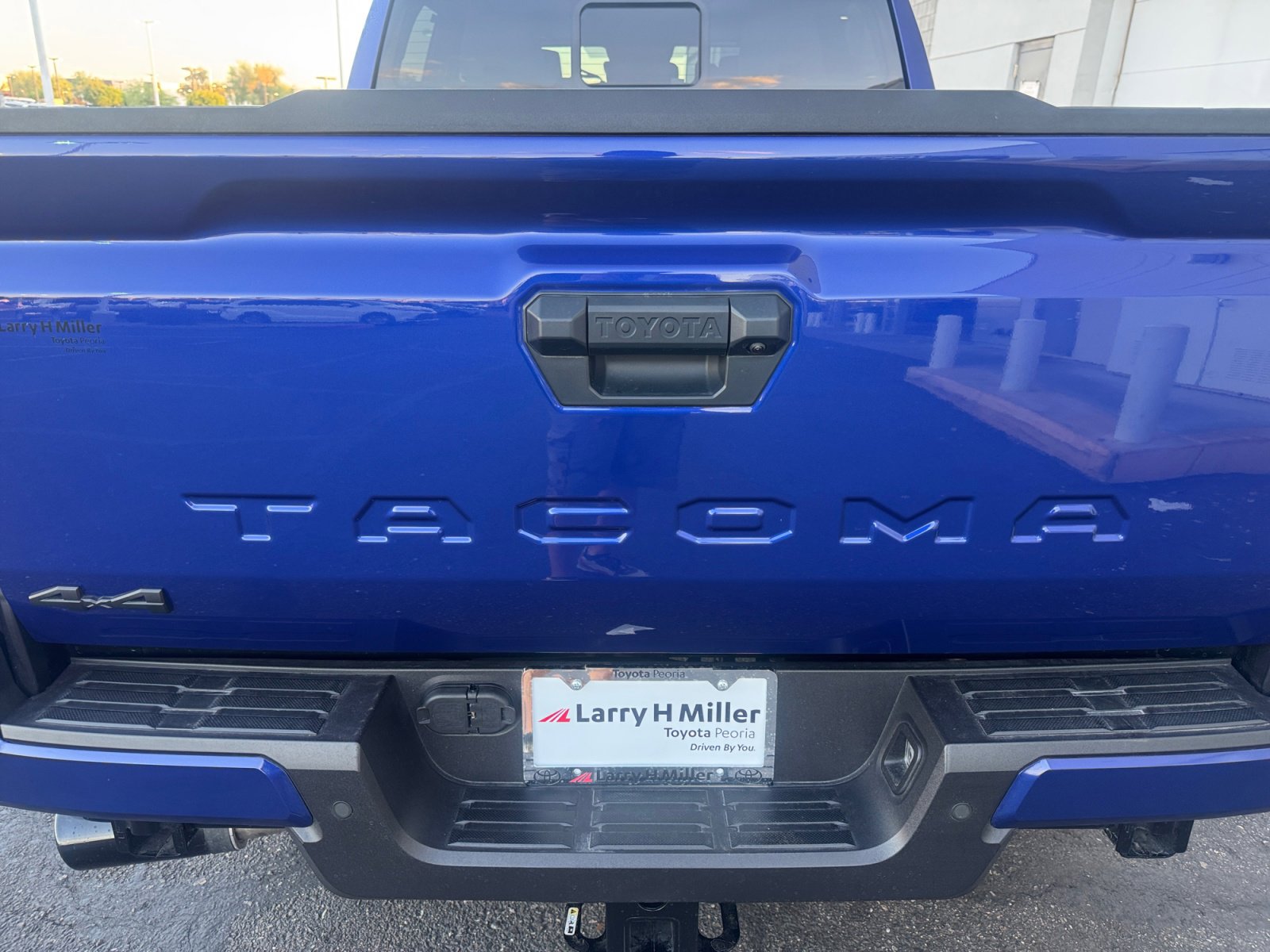 Certified 2025 Toyota Tacoma SR5 image 27