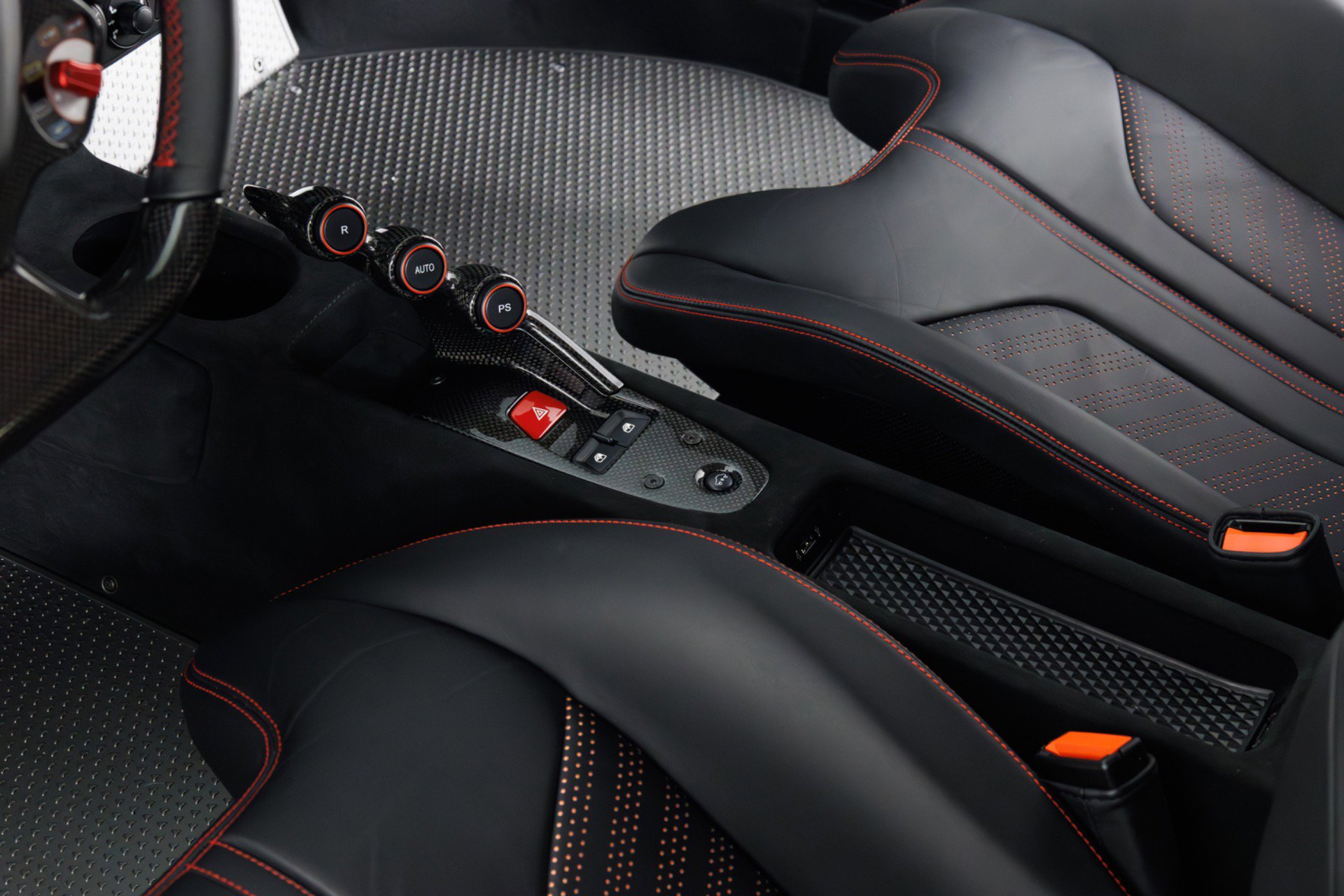 Used 2014 Ferrari 458 Speciale Coupe image 25