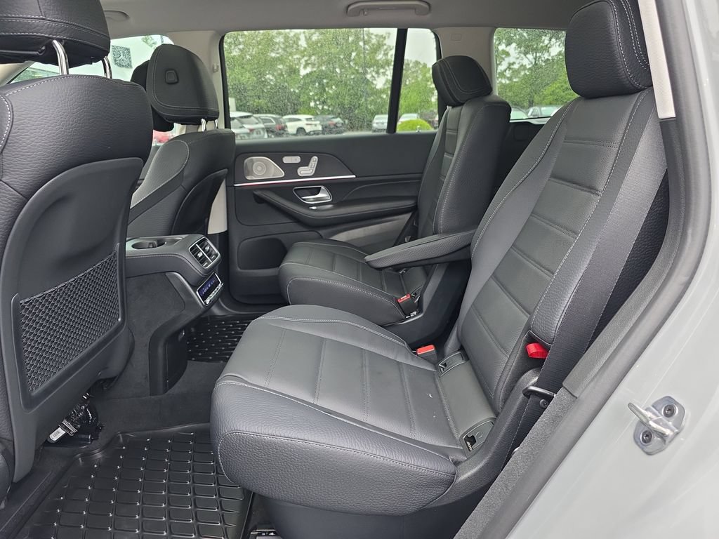 New 2026 Mercedes-Benz GLS 450 4MATIC image 12