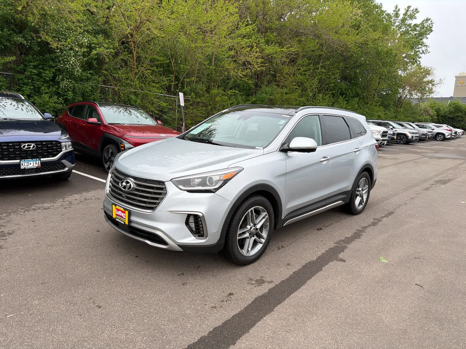 Used 2019 Hyundai Santa Fe XL AWD/4WD image 4