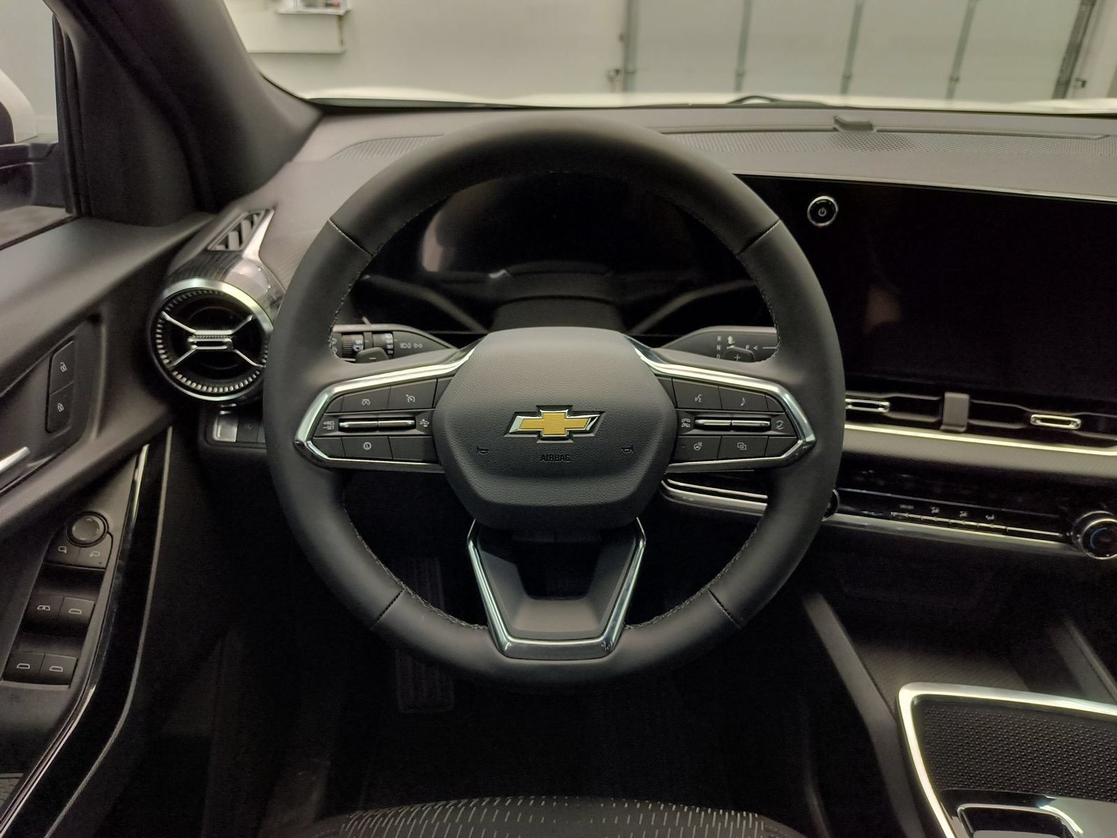 New 2026 Chevrolet Equinox LT FWD image 26