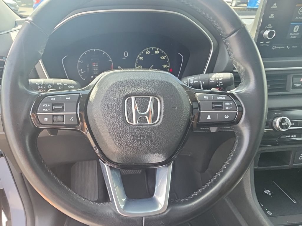 Used 2024 Honda Pilot Touring image 17
