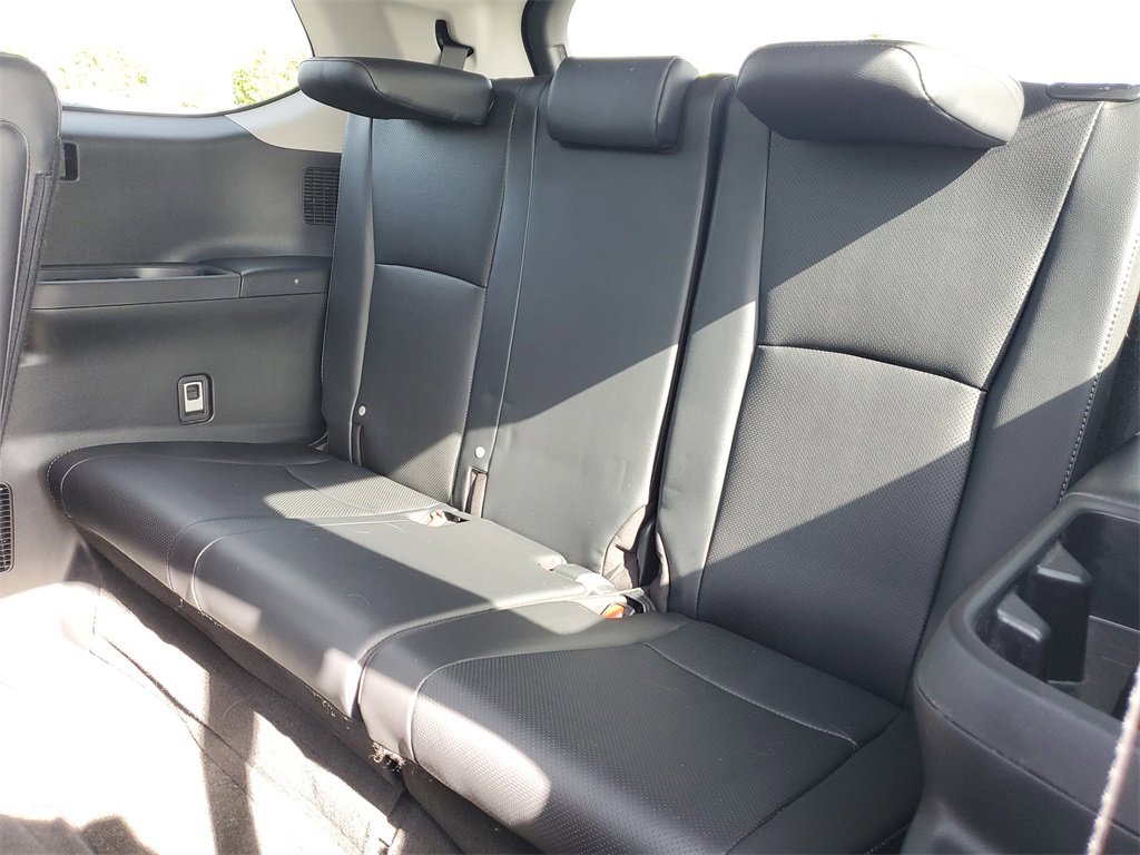 Used 2024 Toyota Grand Highlander Platinum image 28