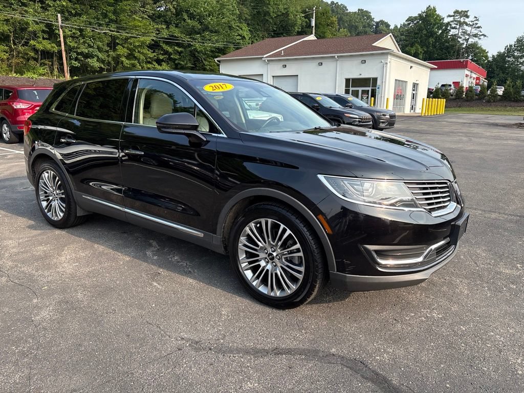 Used 2017 Lincoln MKX Reserve w/ Driver Assistance Package AWD/4WD image 7